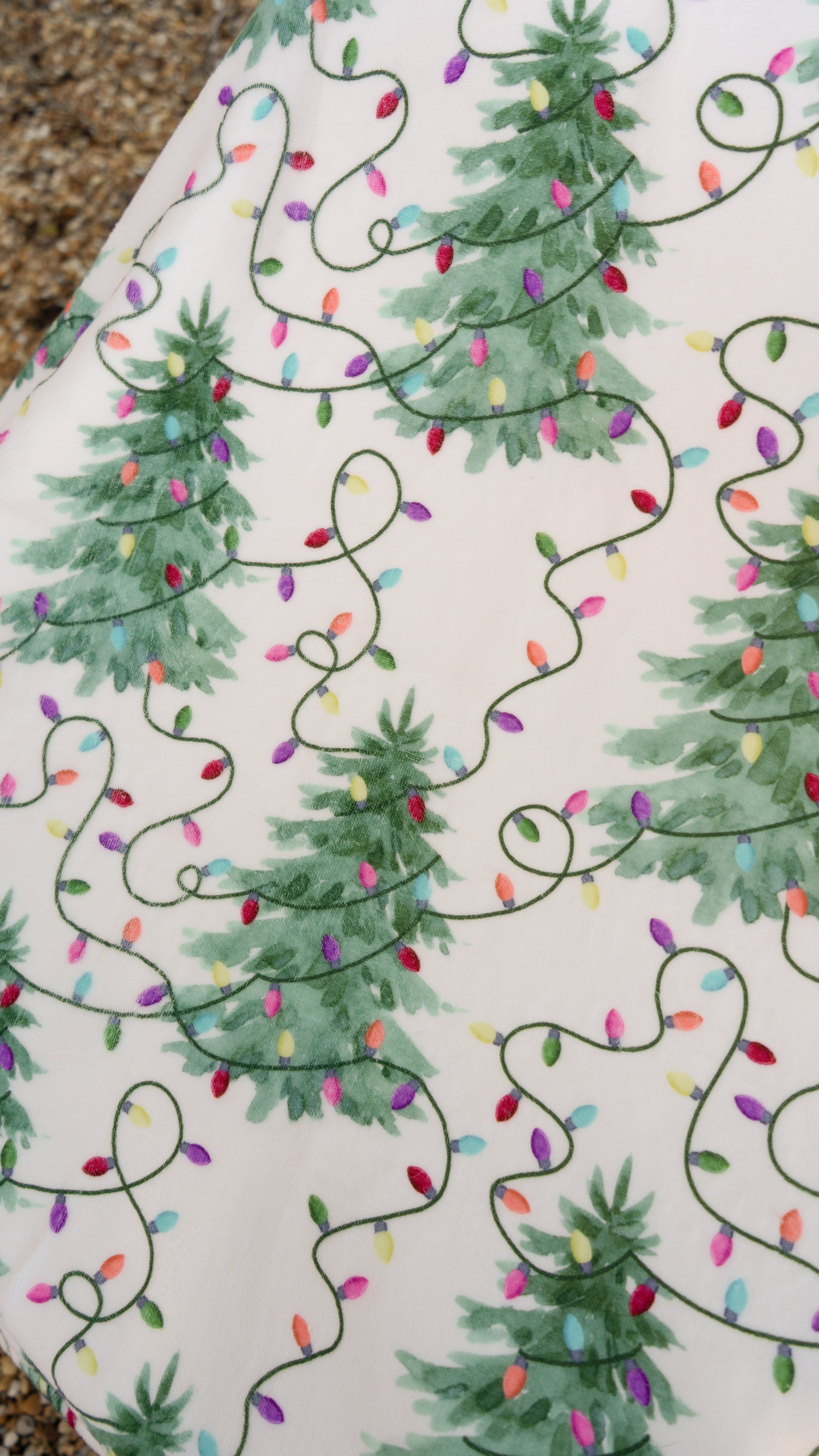 Twinkling Trees | Flannel Sherpa Throw Blanket