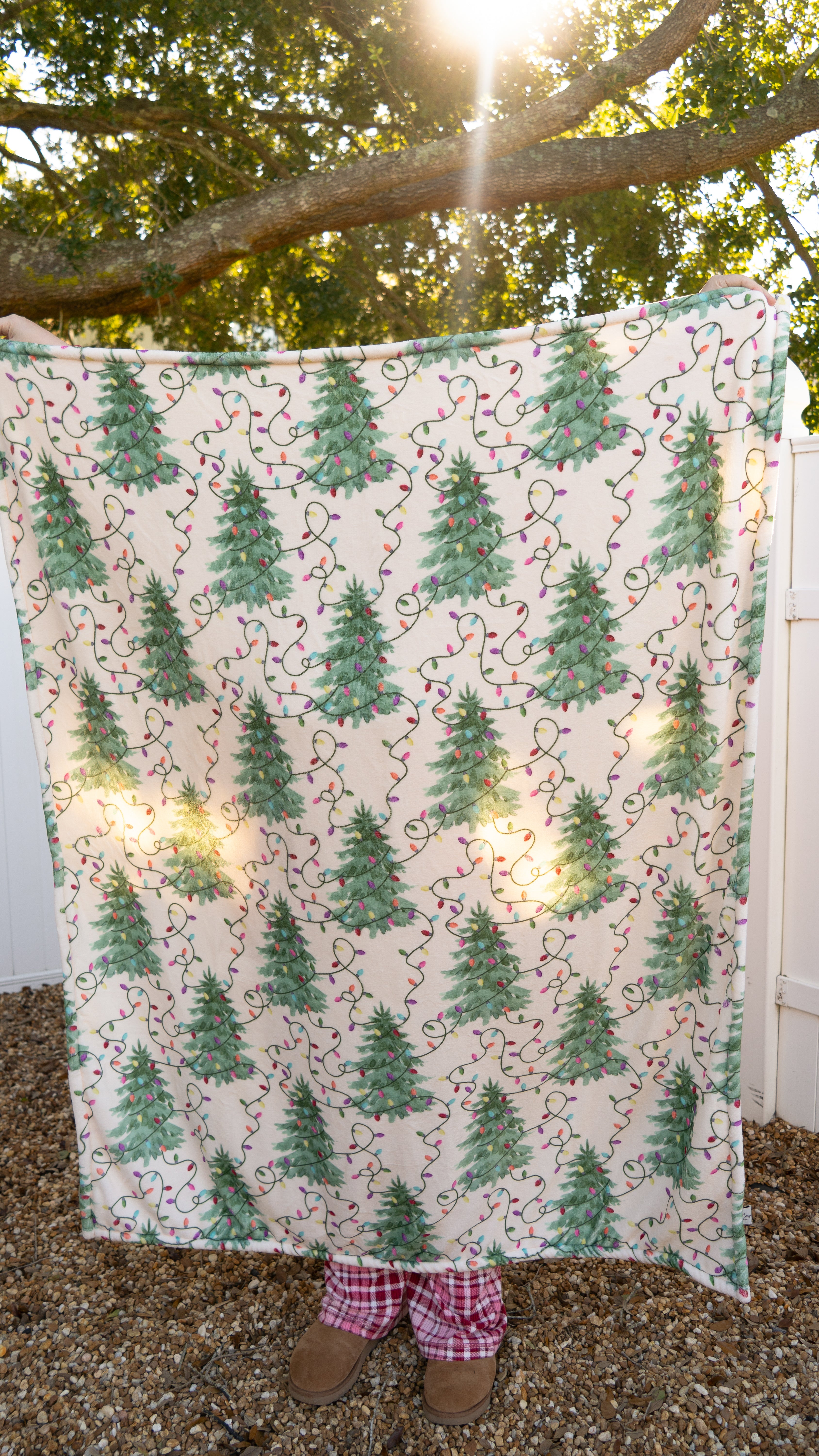 Twinkling Trees | Flannel Sherpa Throw Blanket